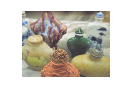 相模原の鼻煙壺