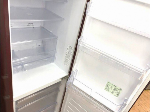 2ドア冷蔵庫のAQUA