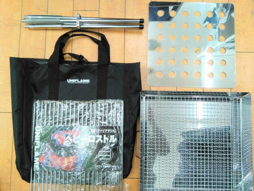 キャンプ用品のUNIFLAME