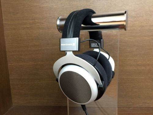 ヘッドホンのbeyerdynamic