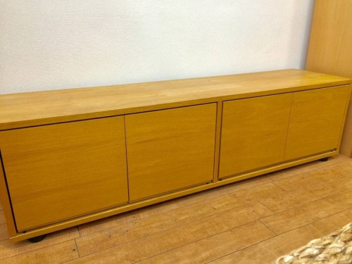 ローボード・テレビ台のAVボード