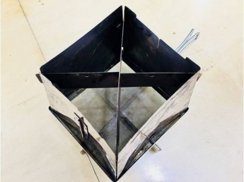 キャンプ用品のUNIFLAME