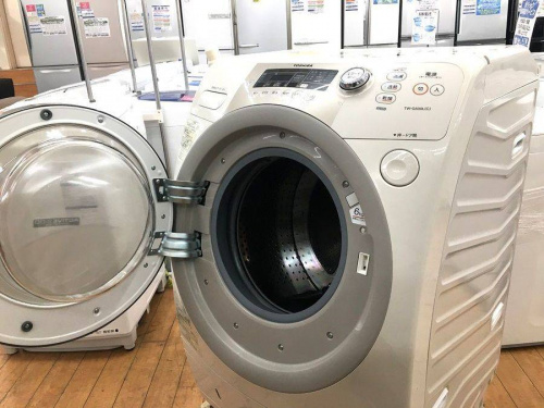 生活家電の洗濯乾燥機