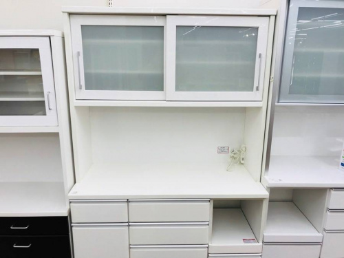 家具のカップボード・食器棚