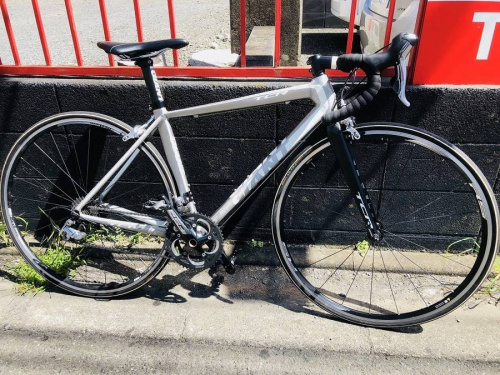 スポーツ用品の自転車