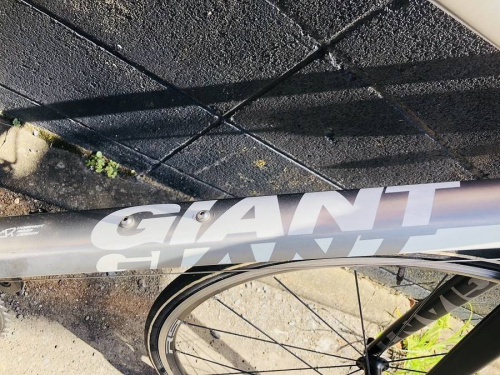 GIANTのロードバイク