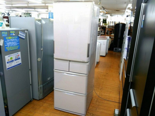 キッチン家電の冷蔵庫