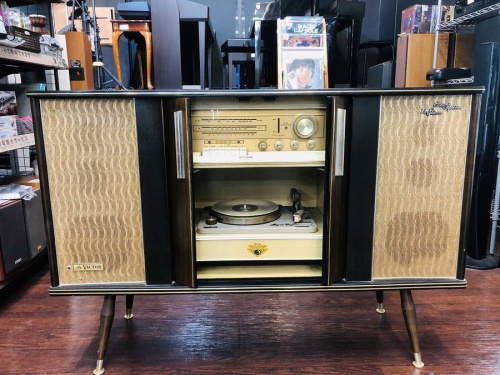 レトロ雑貨のヴィンテージ真空管アンサンブルステレオ