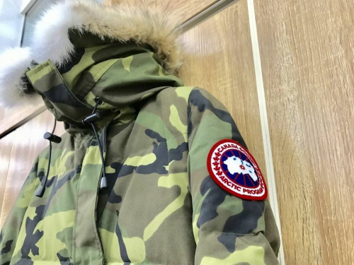 CANADA¡¡GOOSE¤Î¥«¥Ê¥À¥°¡¼¥¹