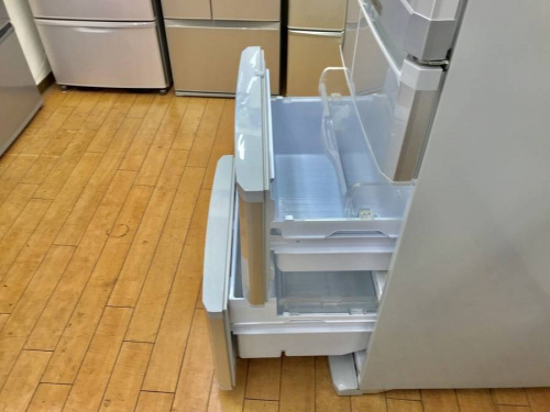 5ドア冷蔵庫のMITSUBISHI