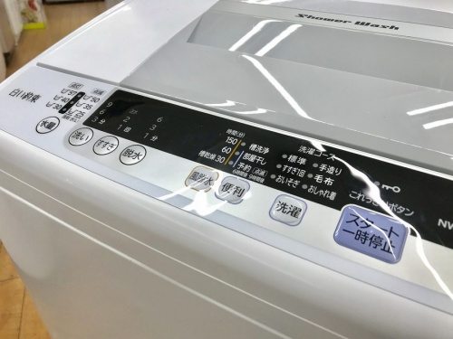 全自動洗濯機のHITACHI