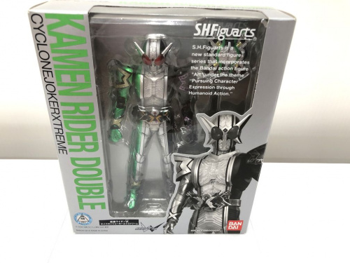 フィギュアの仮面ライダーW