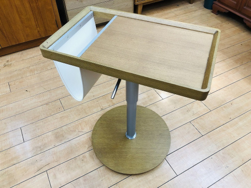 karimoku カリモクのDirettore ディレトーレ