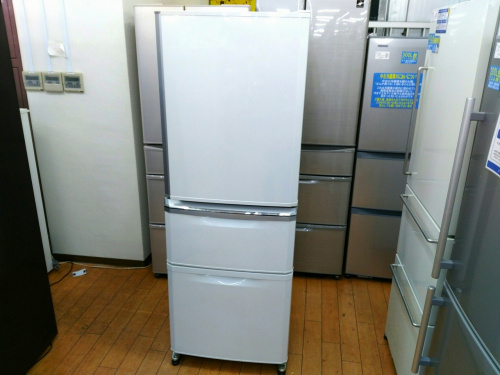 キッチン家電の冷蔵庫