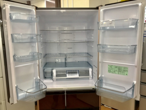 冷蔵庫の6ドア冷蔵庫