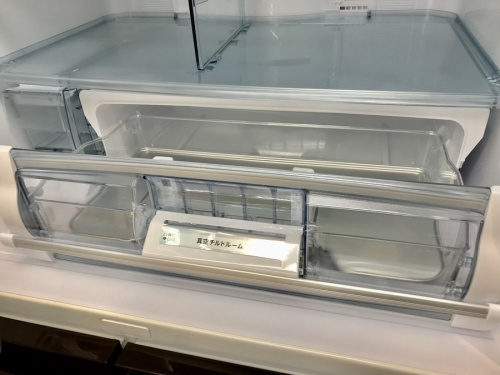 6ドア冷蔵庫のHITACHI