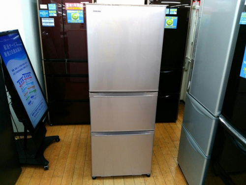 冷蔵庫の3ドア冷蔵庫