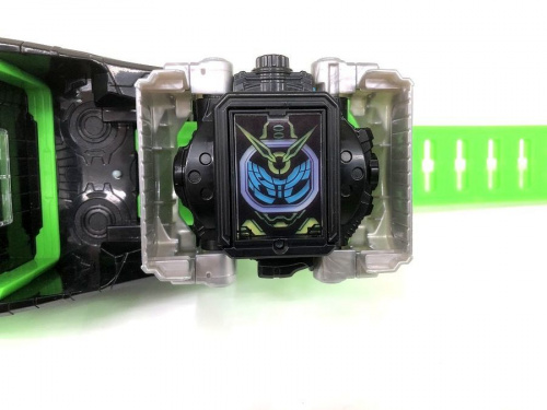 仮面ライダージオウ DXビヨンドライバーのベルト・剣セット