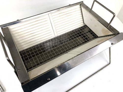 BBQ用品のフォールディング卓上炭焼グリル