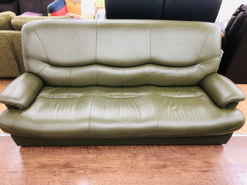 ソファーの3人掛けソファー