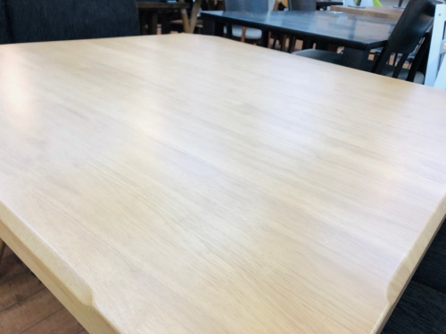 ダイニングセットのニトリ