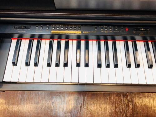 河合楽器の相模原　中古　楽器　ピアノ