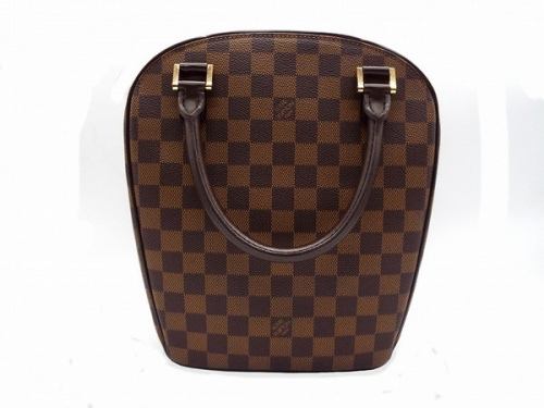 ブランド・ラグジュアリーのLOUIS VUITTON(ルイ・ヴィトン)