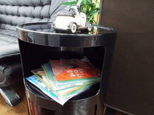 Kartellの相模原　中古家具