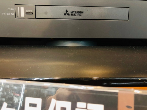 液晶テレビ