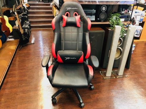 チェア　ゲーミングチェアのe-sports