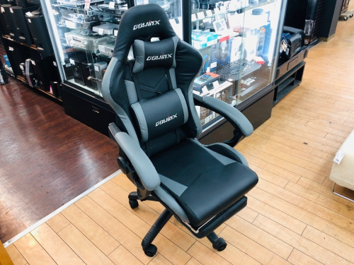 家具のゲーミングチェア