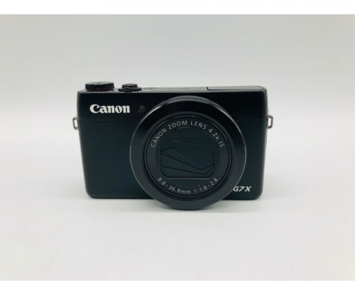 デジタル家電のデジタルカメラ