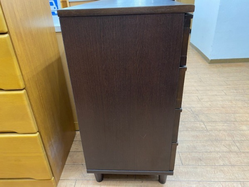 4段の相模原　中古家具