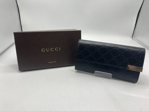 バッグ・財布の財布
