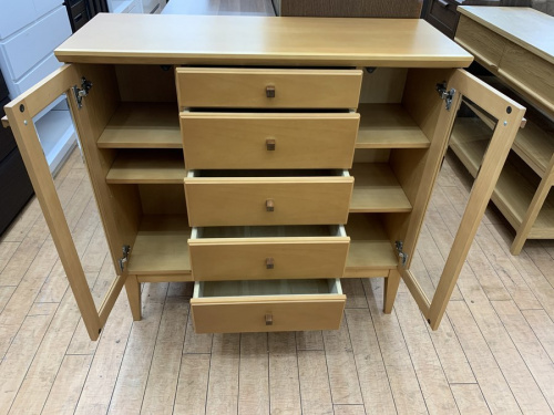 万能収納のサイドボード