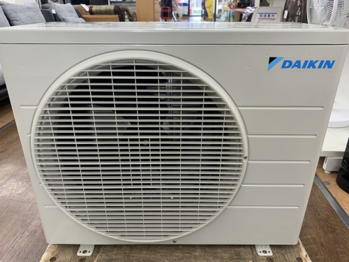 エアコンの壁掛けエアコン