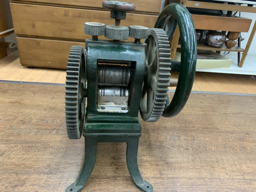 彫金ローラーの吉田製作所