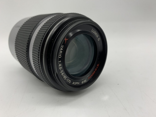 望遠レンズのPanasonic