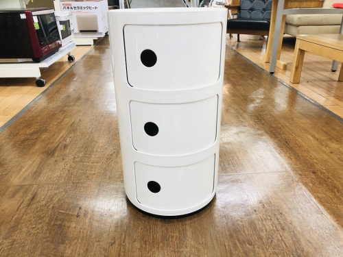 マルチチェストのKartell　カルテル　中古家具