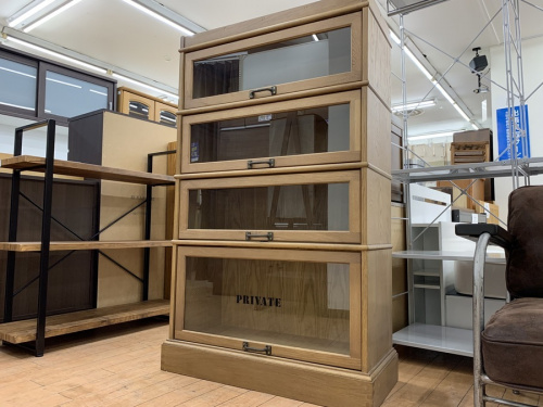 収納家具の万能収納