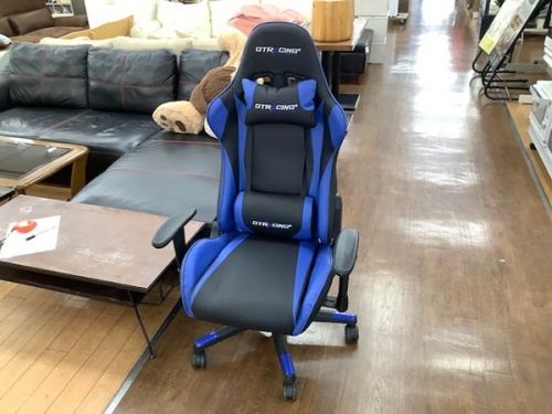 家具のゲーミングチェア