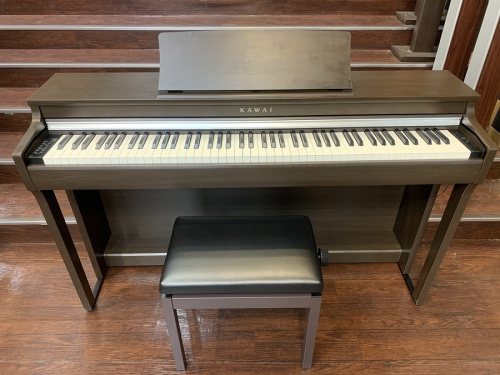 楽器の鍵盤楽器　中古楽器