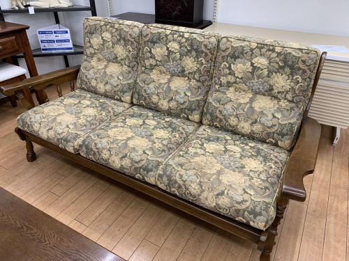生活家具のソファー　三人掛けソファー