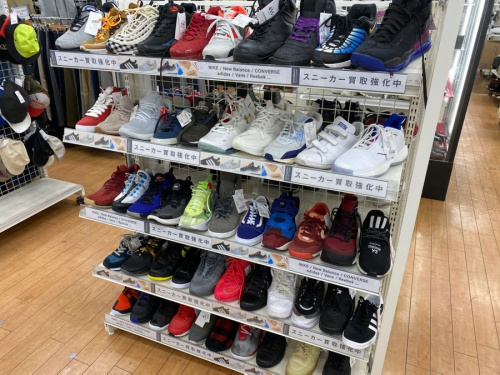 NEW BALANCEのadidas NIKE Reebok