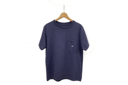 トップスのTシャツ 半袖