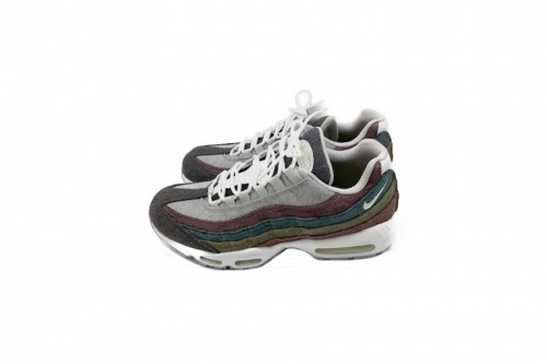 スニーカーのNIKE