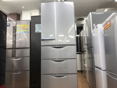 キッチン家電の冷蔵庫　大型冷蔵庫