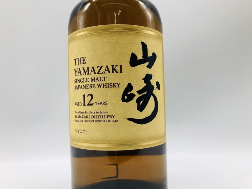 お酒のウイスキー ウィスキー