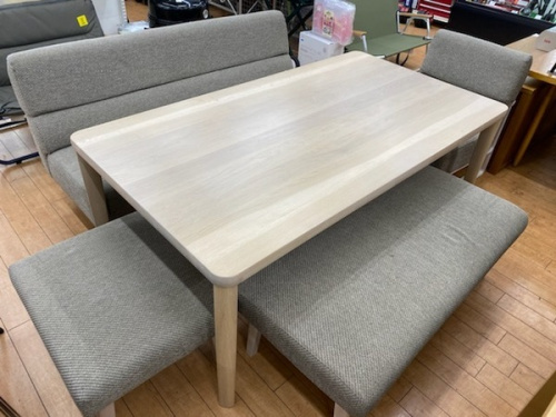 生活家具の中古　ダイニングセット