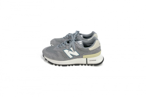 中古 スニーカーのNEW BALANCE ニューバランス